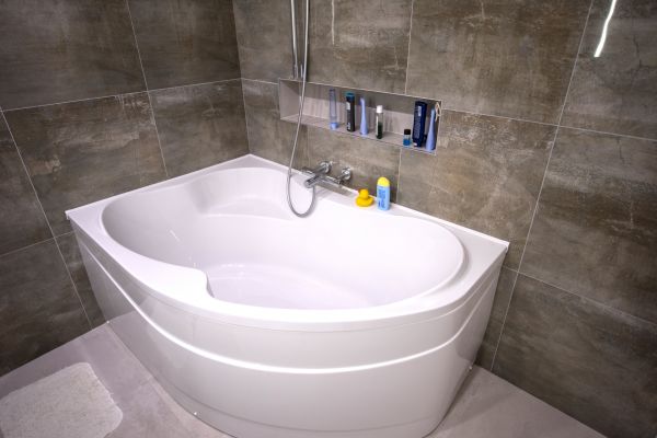 Large Bathtub Installation in Granger